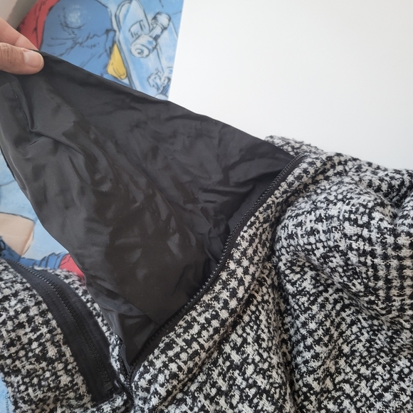 Mondetta Winter Jacket - Picture 15 of 16